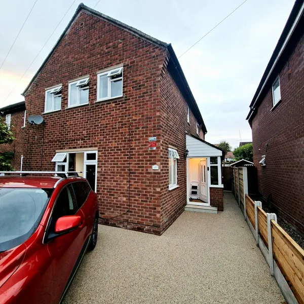 Craddock Road, Sale, M33 3GQ
