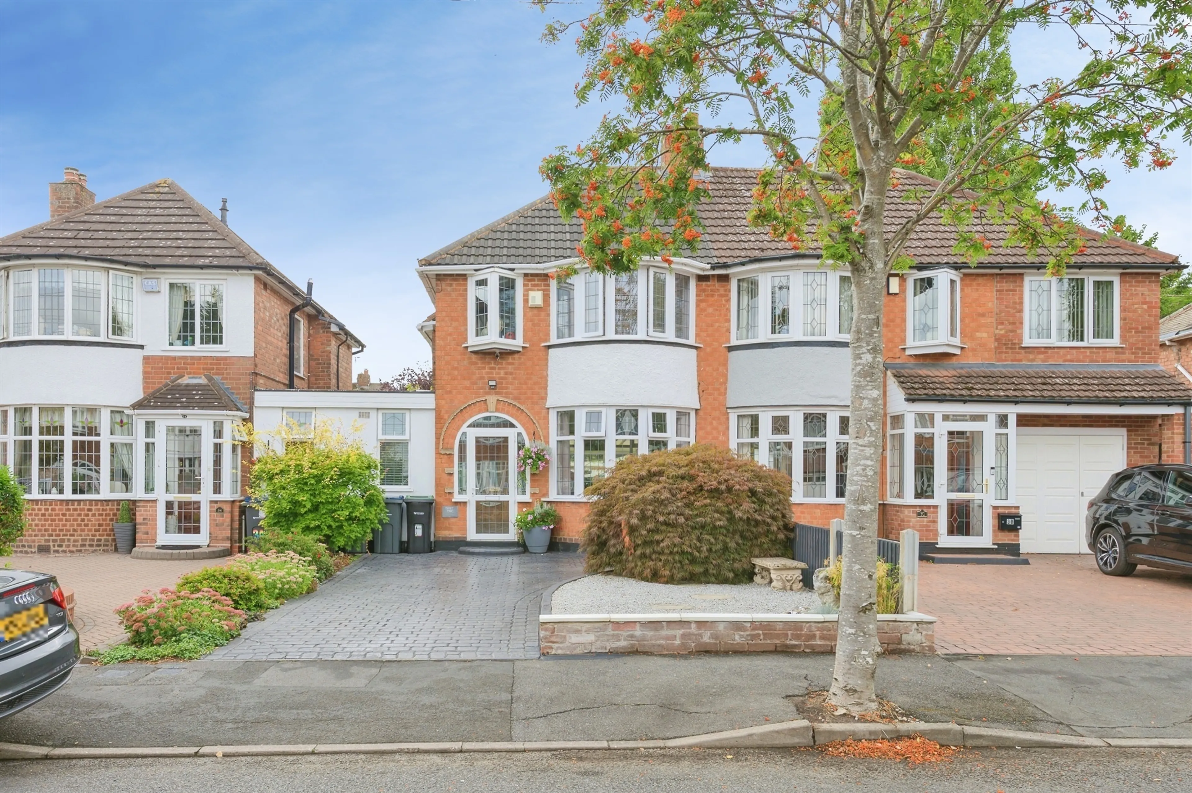 Property photo 0