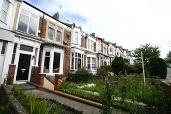 Beach Road, Westoe