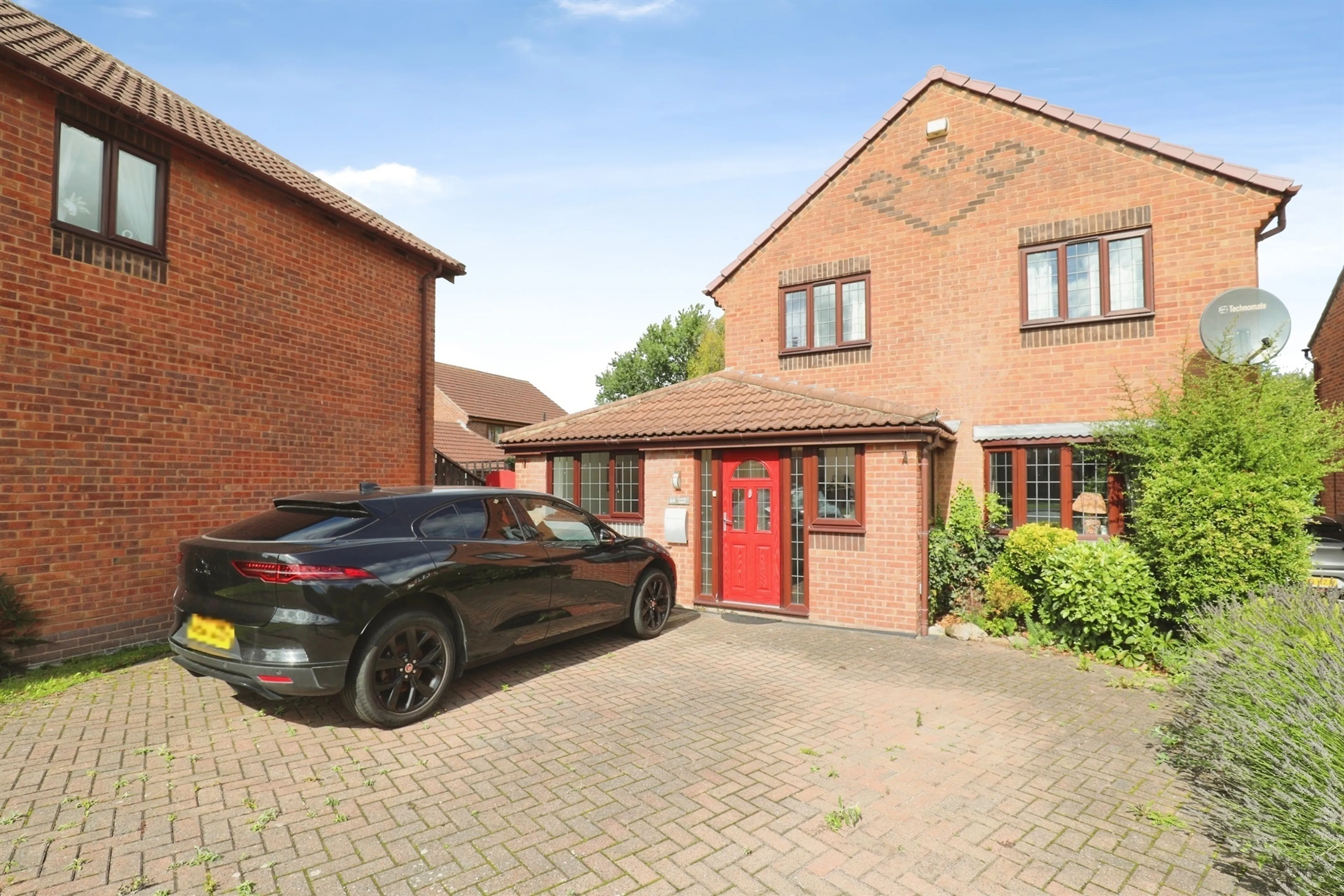 Property photo 0