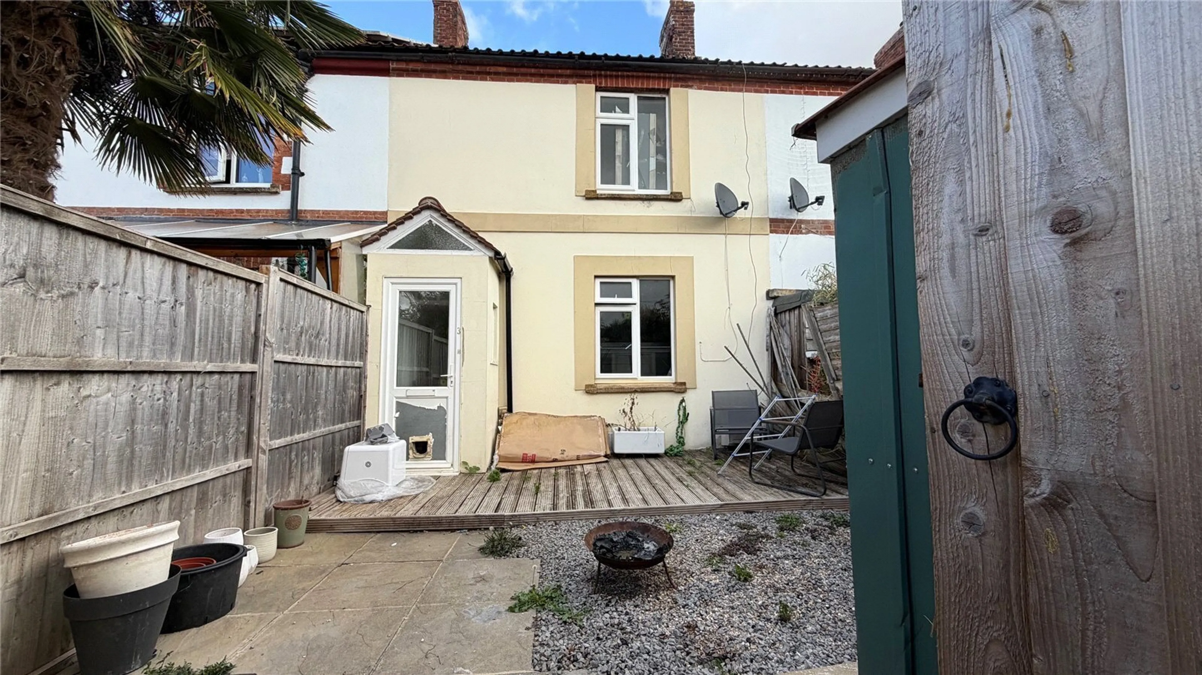 Property photo 0
