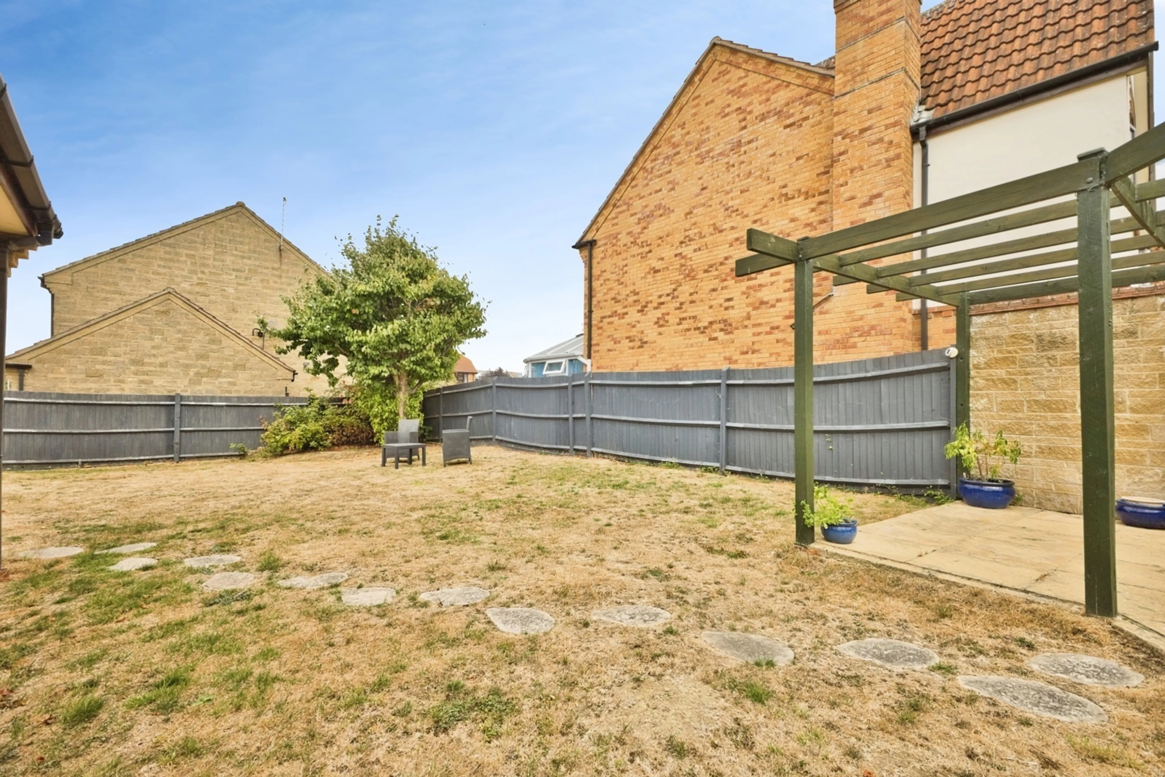 Property photo 32