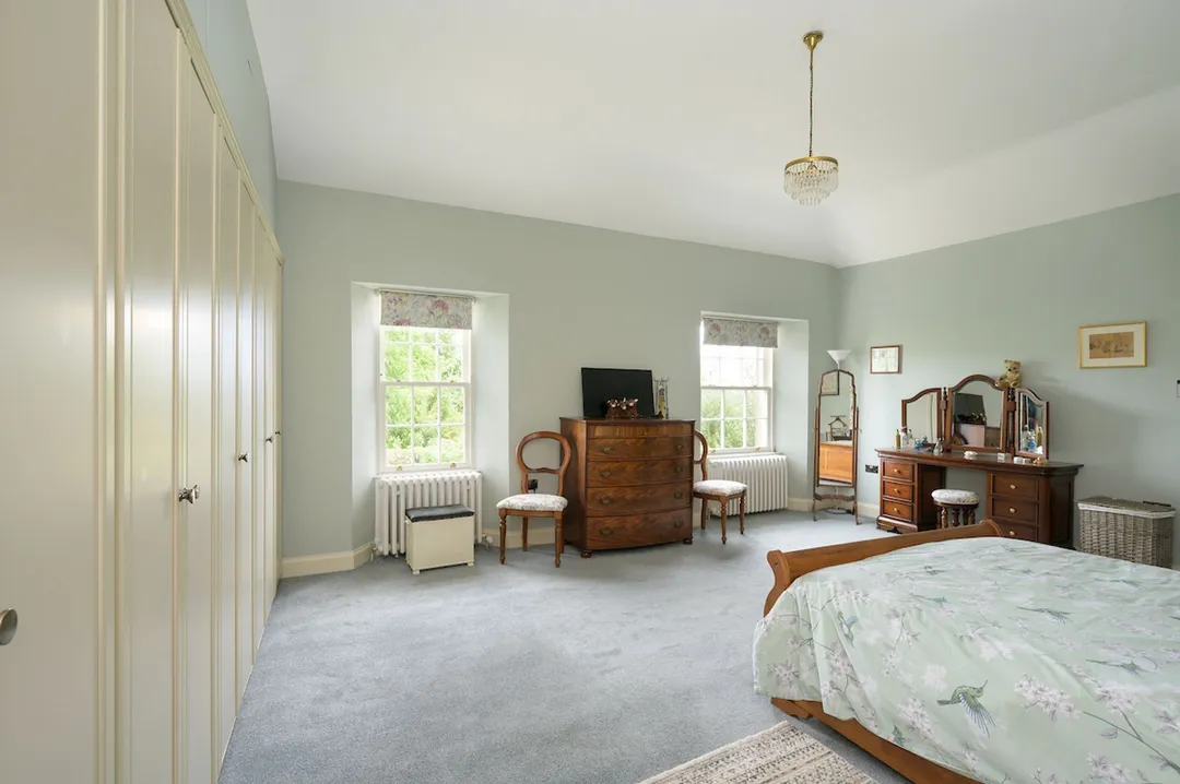 https://mr0.homeflow-assets.co.uk/files/photo/image/48179/7502/_x_/Cakemuir-INTERIOR-99.jpg