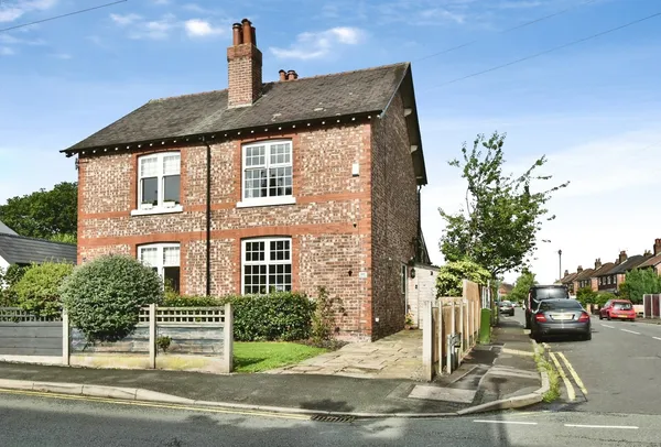 Lacey Green, WILMSLOW, Cheshire, SK9