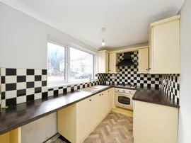 Thicket Drive, Maltby, Rotherham thumb 2