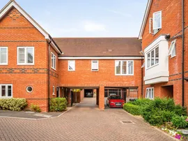 Vicarage Mews, Maidenhead photo