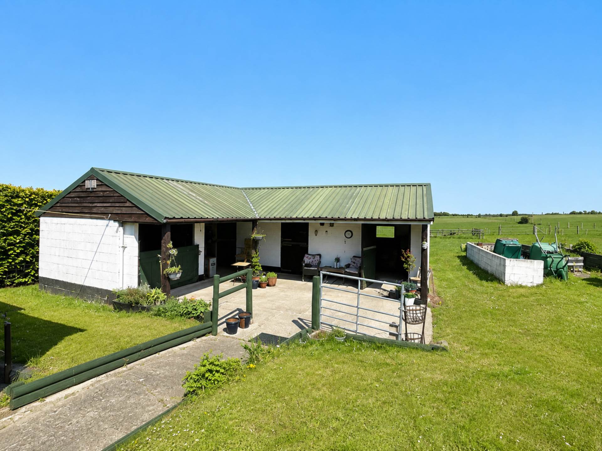 East Gomeldon Road, Gomeldon Image 3