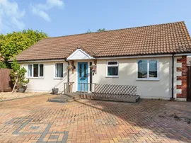 Beanacre Road, Melksham photo