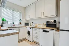 Mayfield Court, Ossett