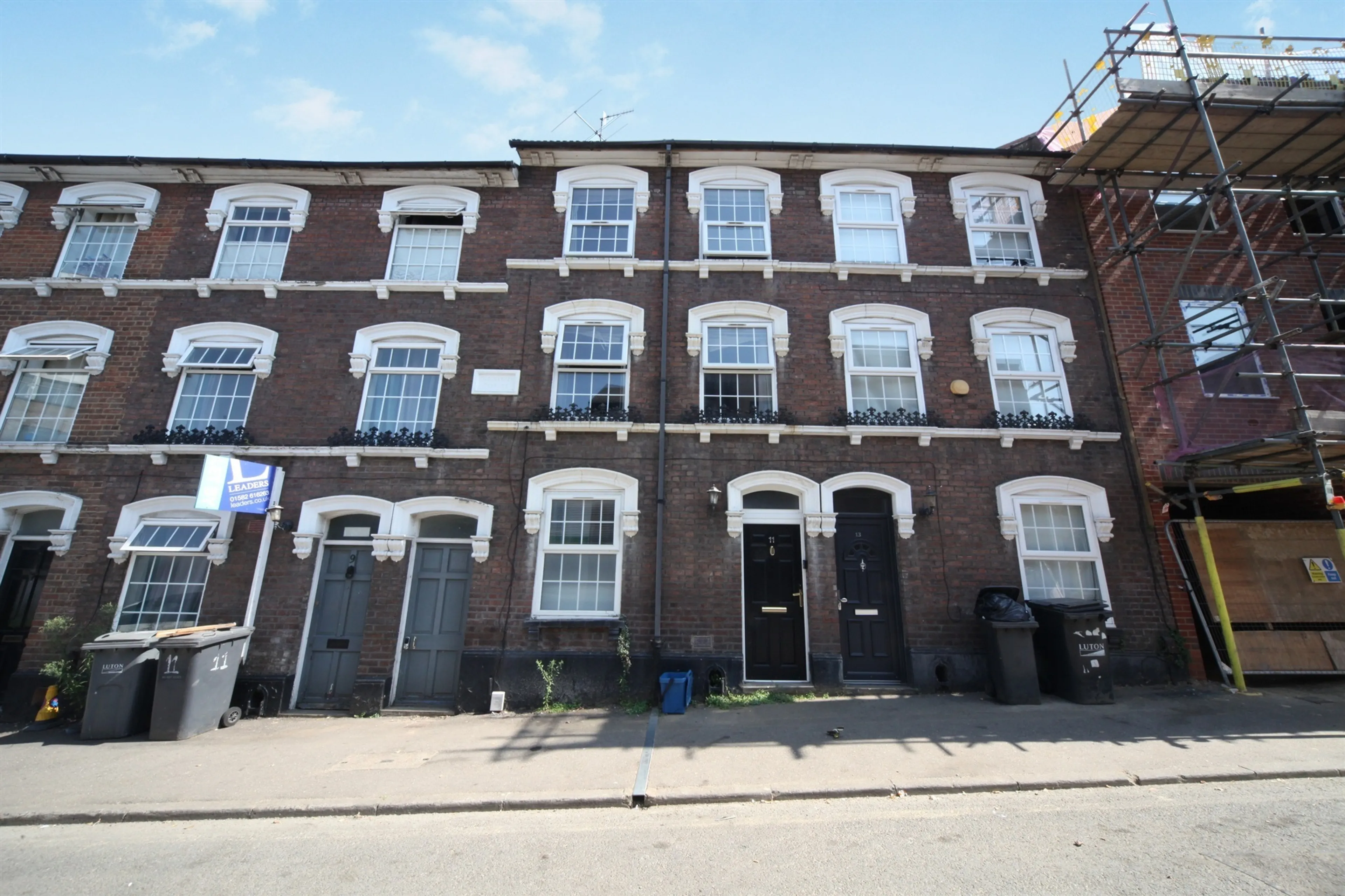 Property photo 0