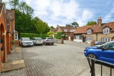 Fullers Grove, Chesham