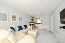 Fullers Grove, Chesham