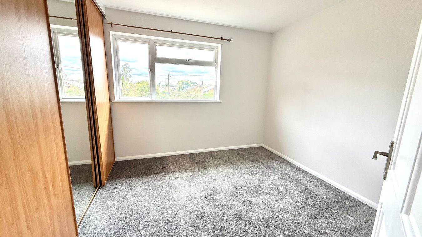 Red Rose, Binfield, RG42 Image 6