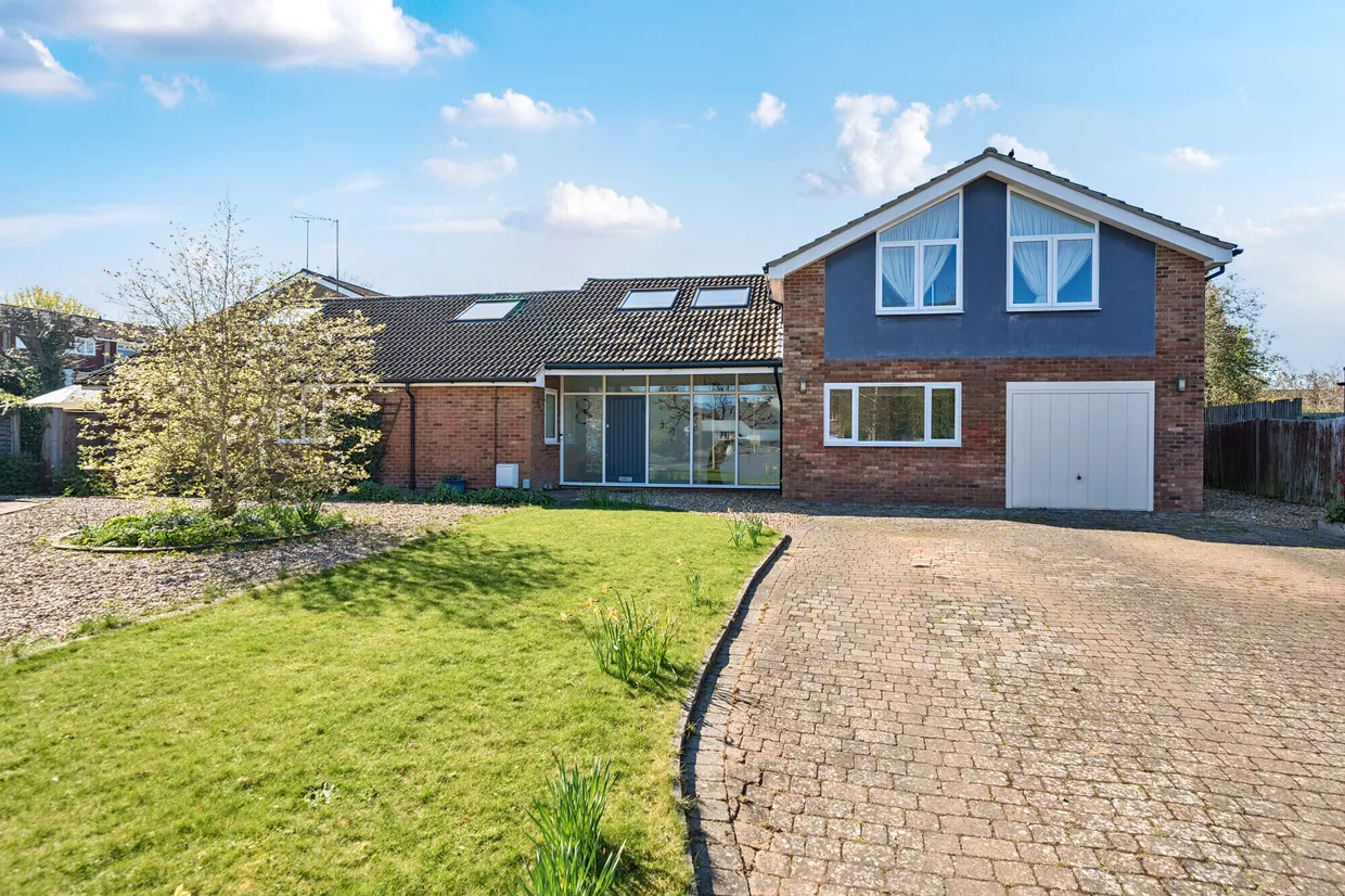 Penshurst Close, HARPENDEN, AL5 photo 1