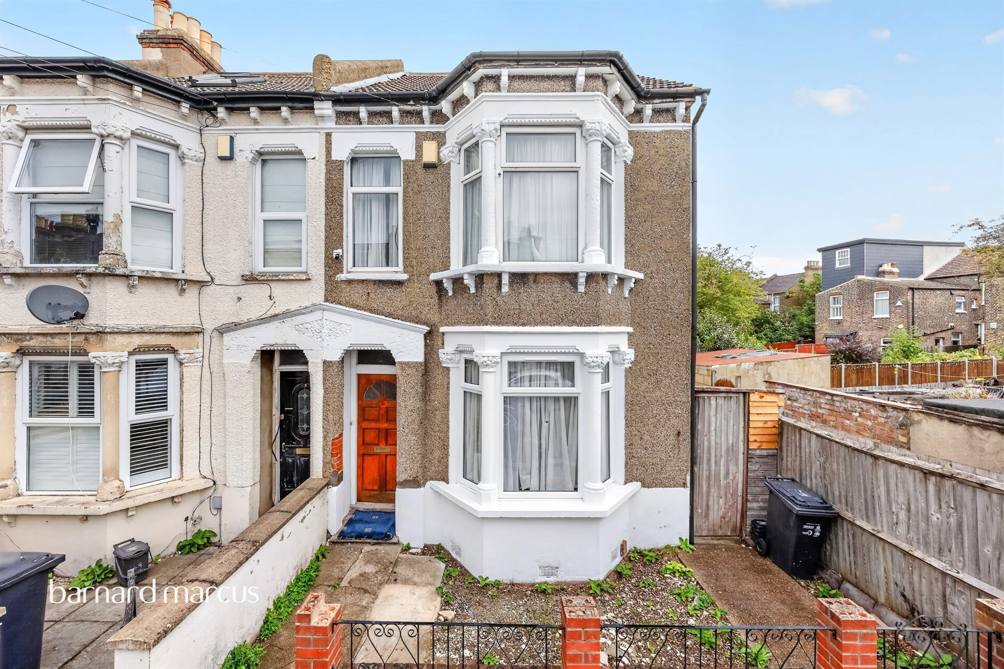 Property photo 0