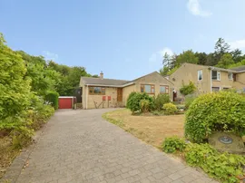 Wyedale Crescent, Bakewell thumb 2