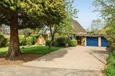 Hewshott Grove, Liphook, GU30 photo 7