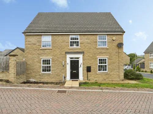 Hewenden Drive, Cullingworth, Bradfordphoto