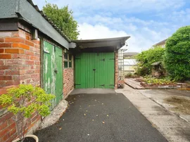 Tyersal Avenue, Bradford thumb 3