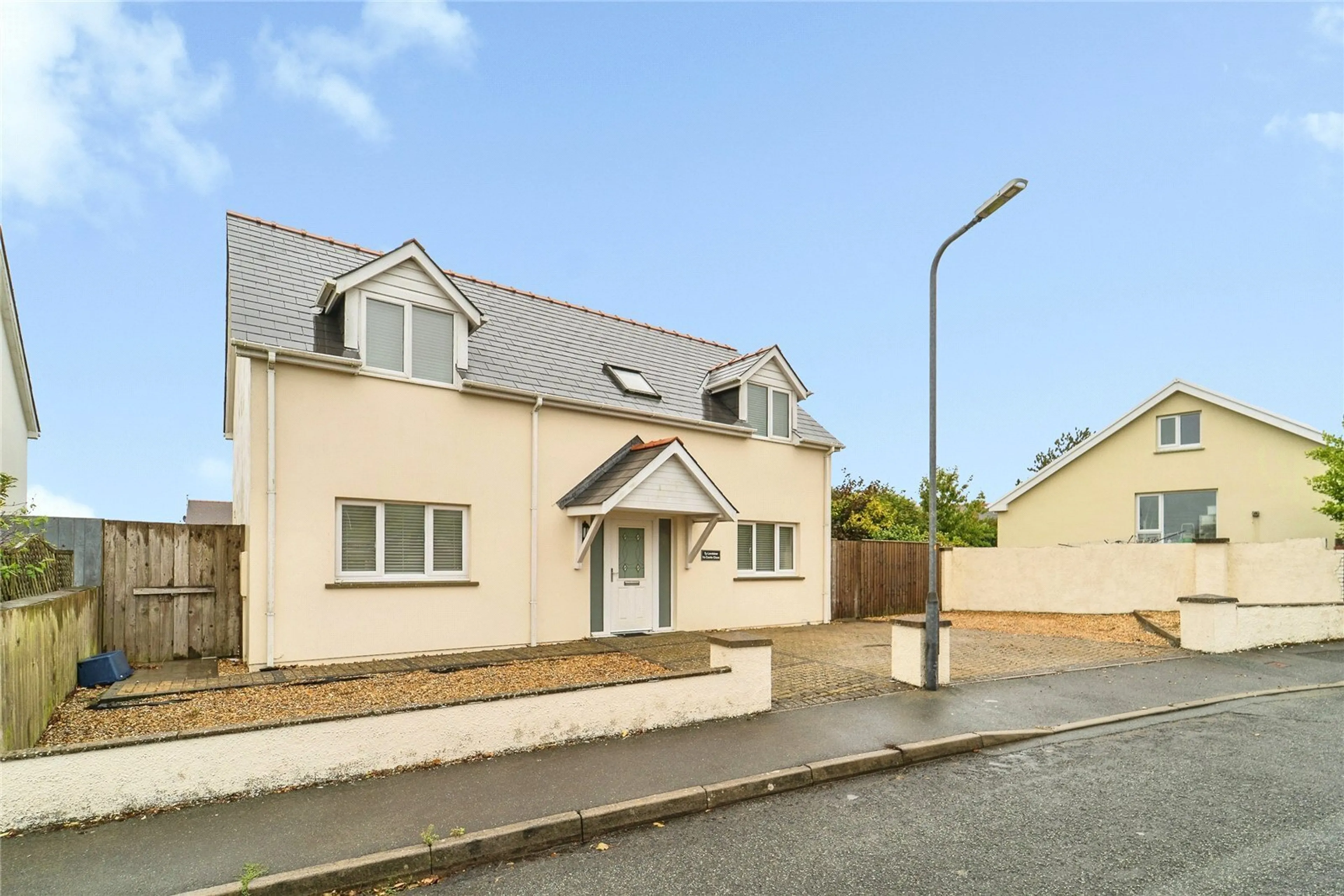 Property photo 0