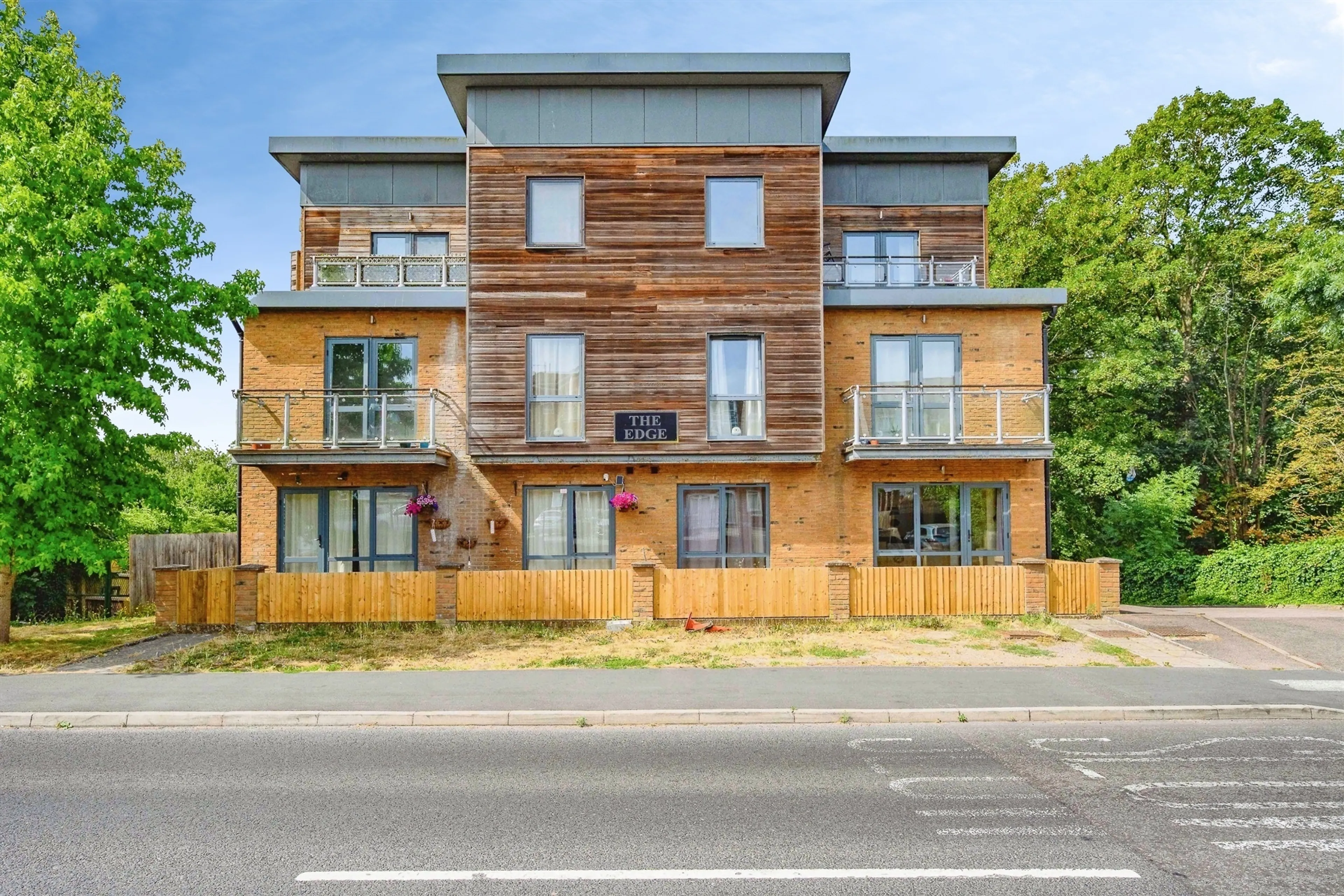 Property at Lawn Lane, Hemel Hempstead
