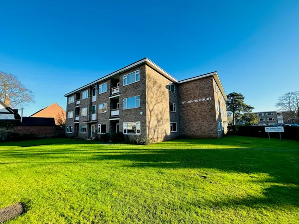 St. Johns Court, Warwick