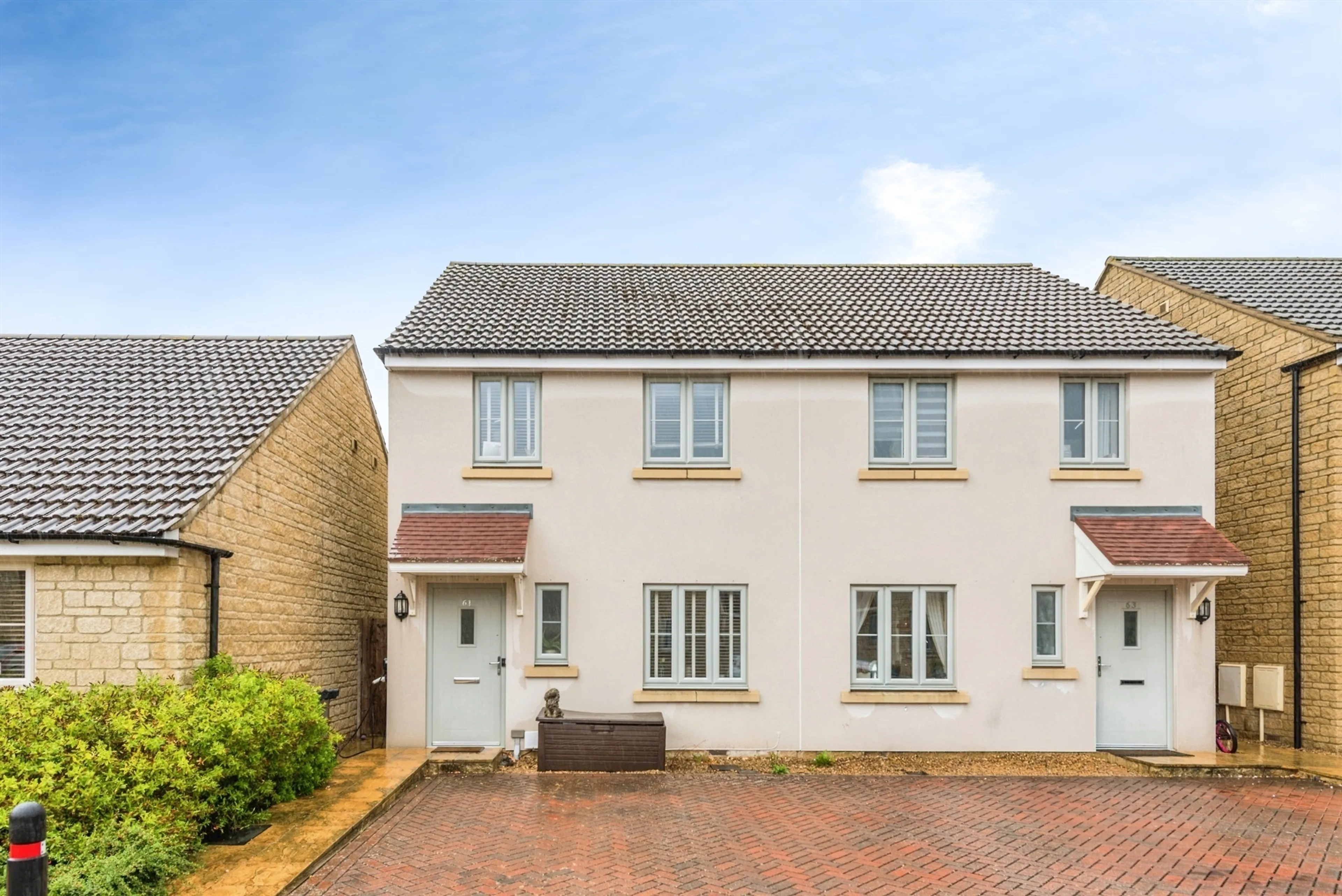 Property photo 0