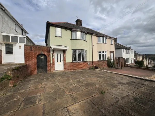 Brearley Avenue, New Whittington, Che...