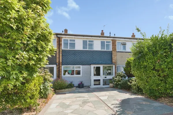 Dorothy Evans Close, Bexleyheath, DA7