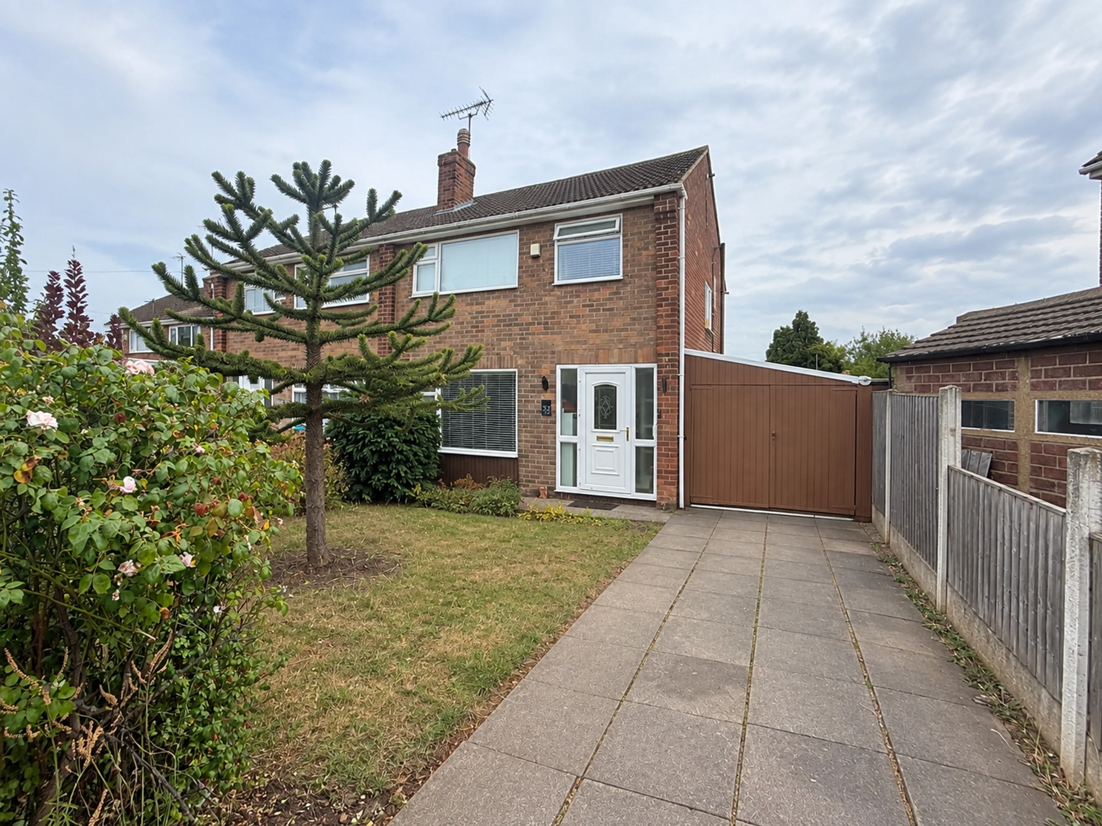 Property photo 0