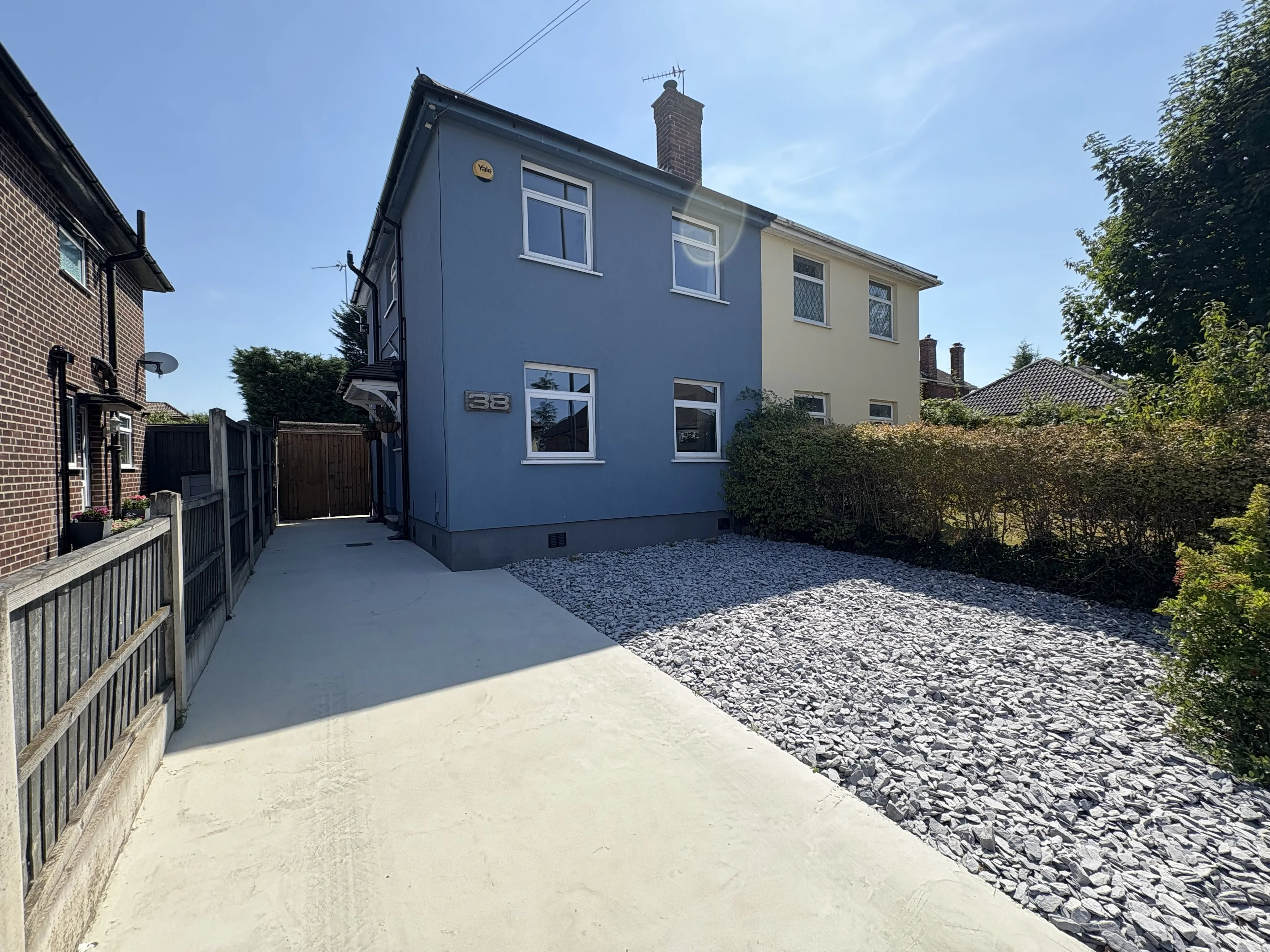 Property photo 0