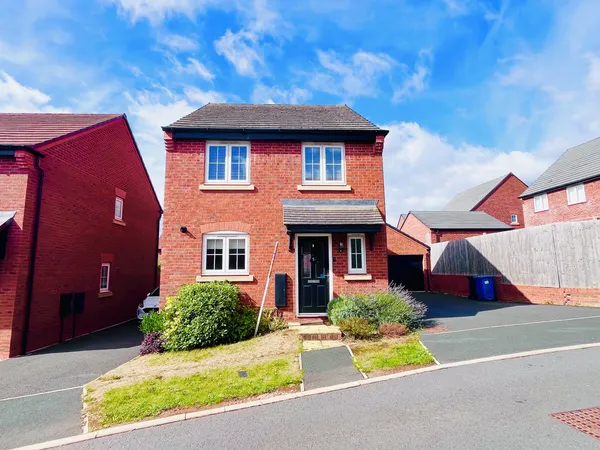 Hedgerow Road, Lichfield