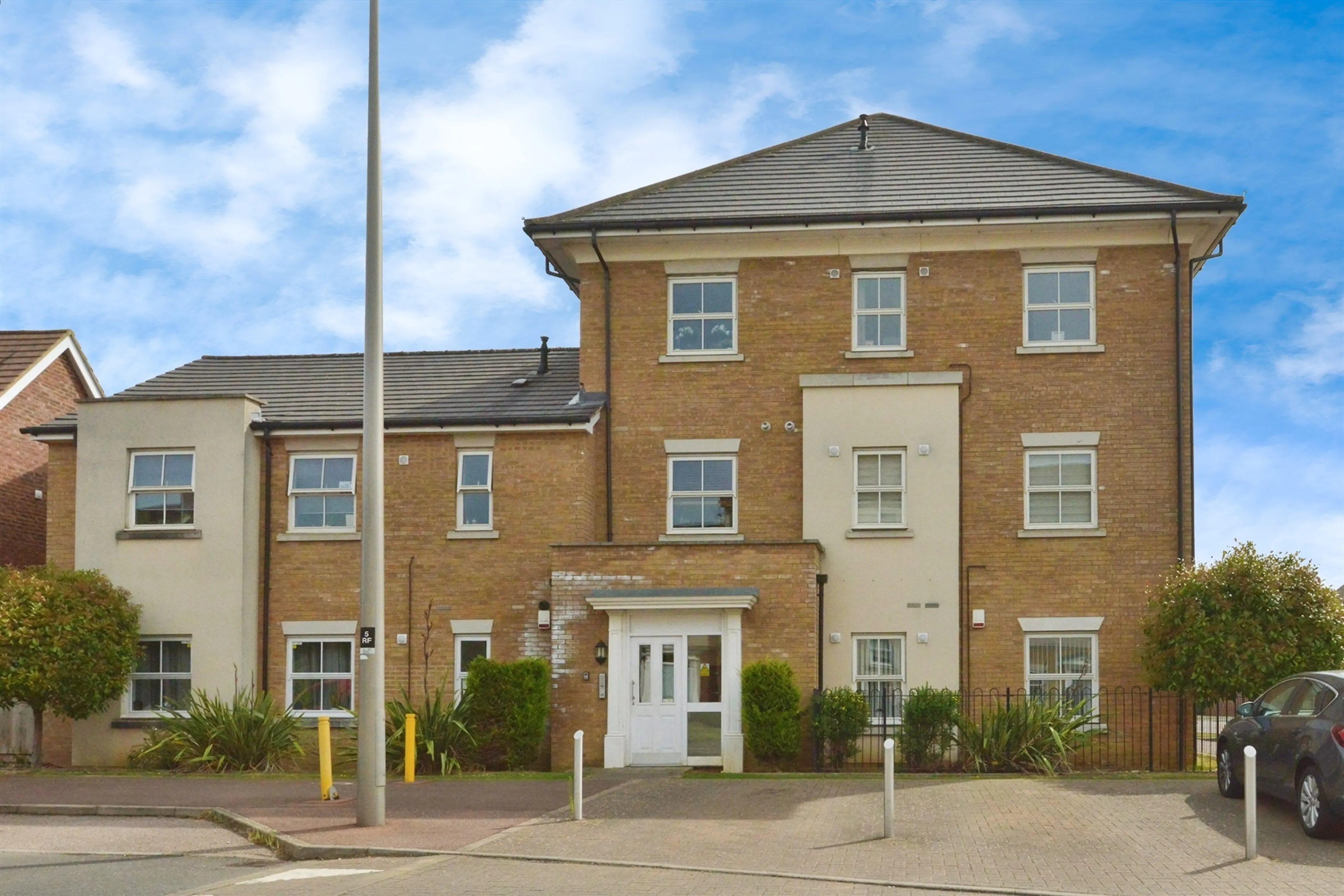Property at Rowditch Furlong, Redhouse Park, Milton Keynes