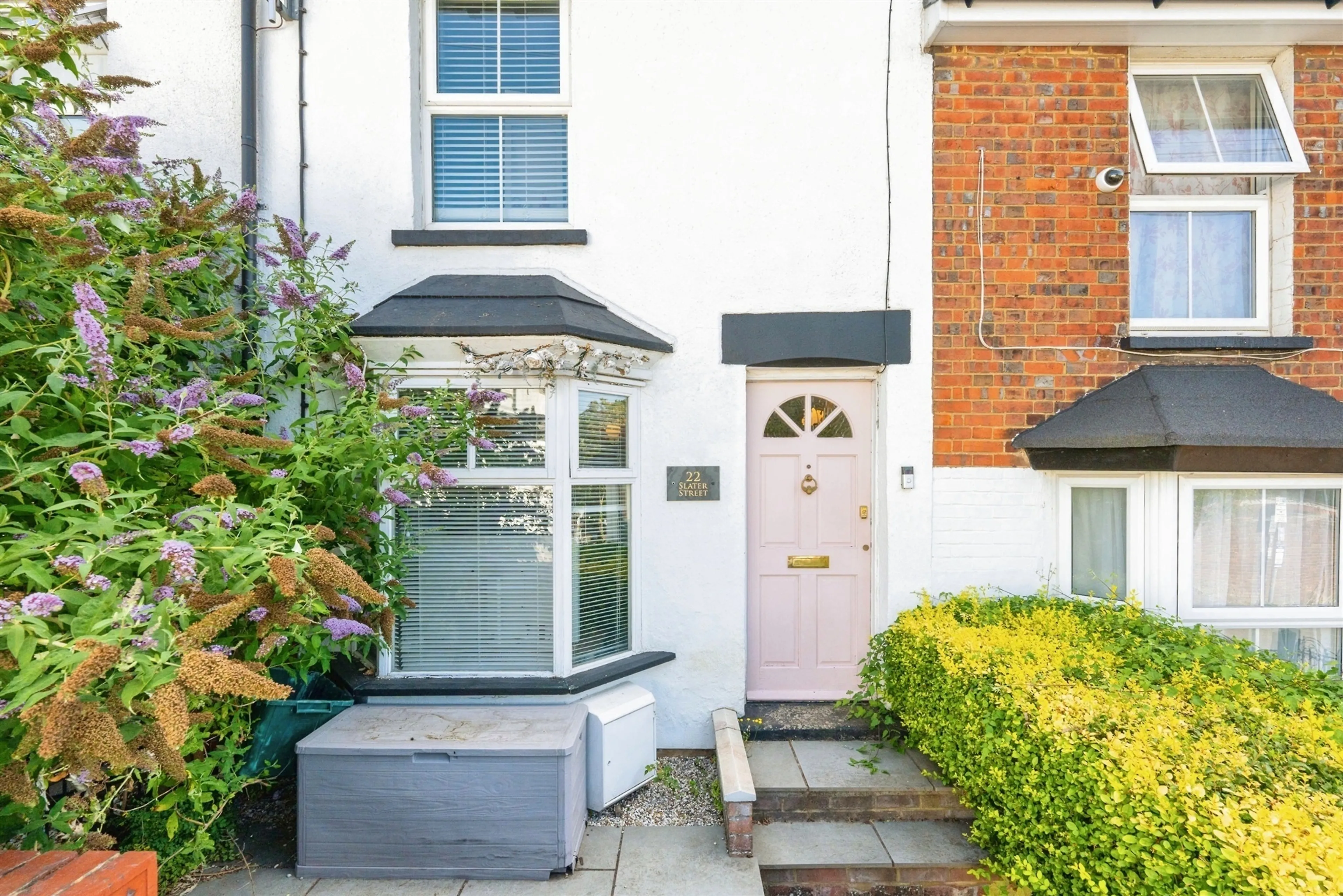 Property photo 0