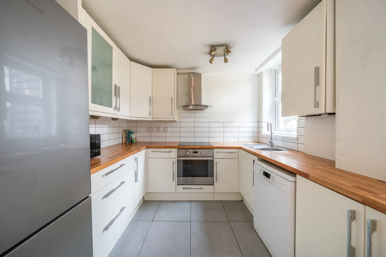 Wayford Street, London, SW11 photo 6