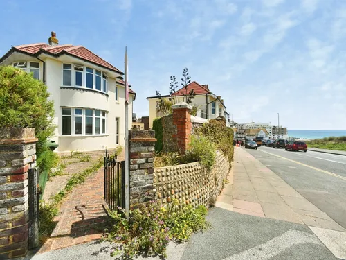 Marine Drive, Rottingdean, Brightonphoto