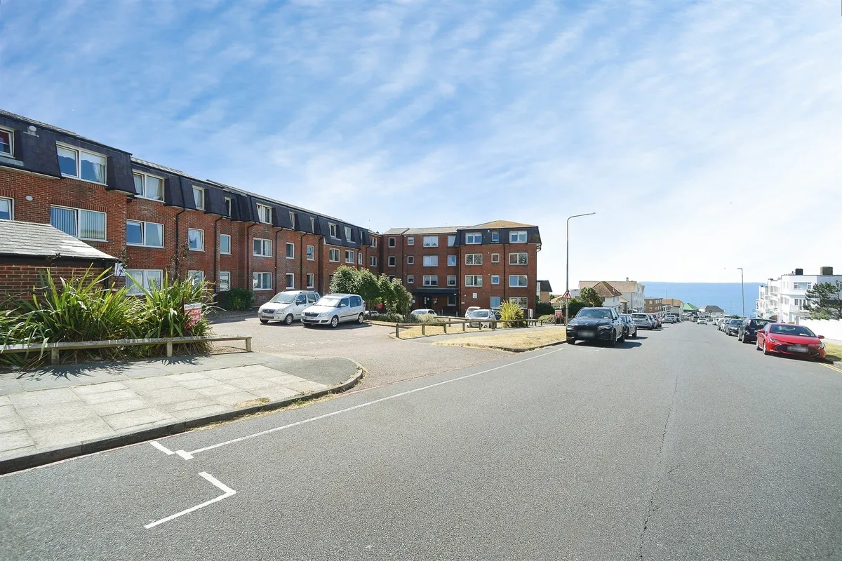 Longridge Avenue, Saltdean, Brighton