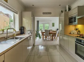 Bishopstone Drive, Saltdean, Brighton thumb 3