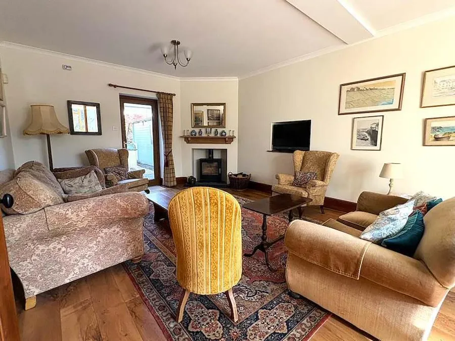 Property Image 6