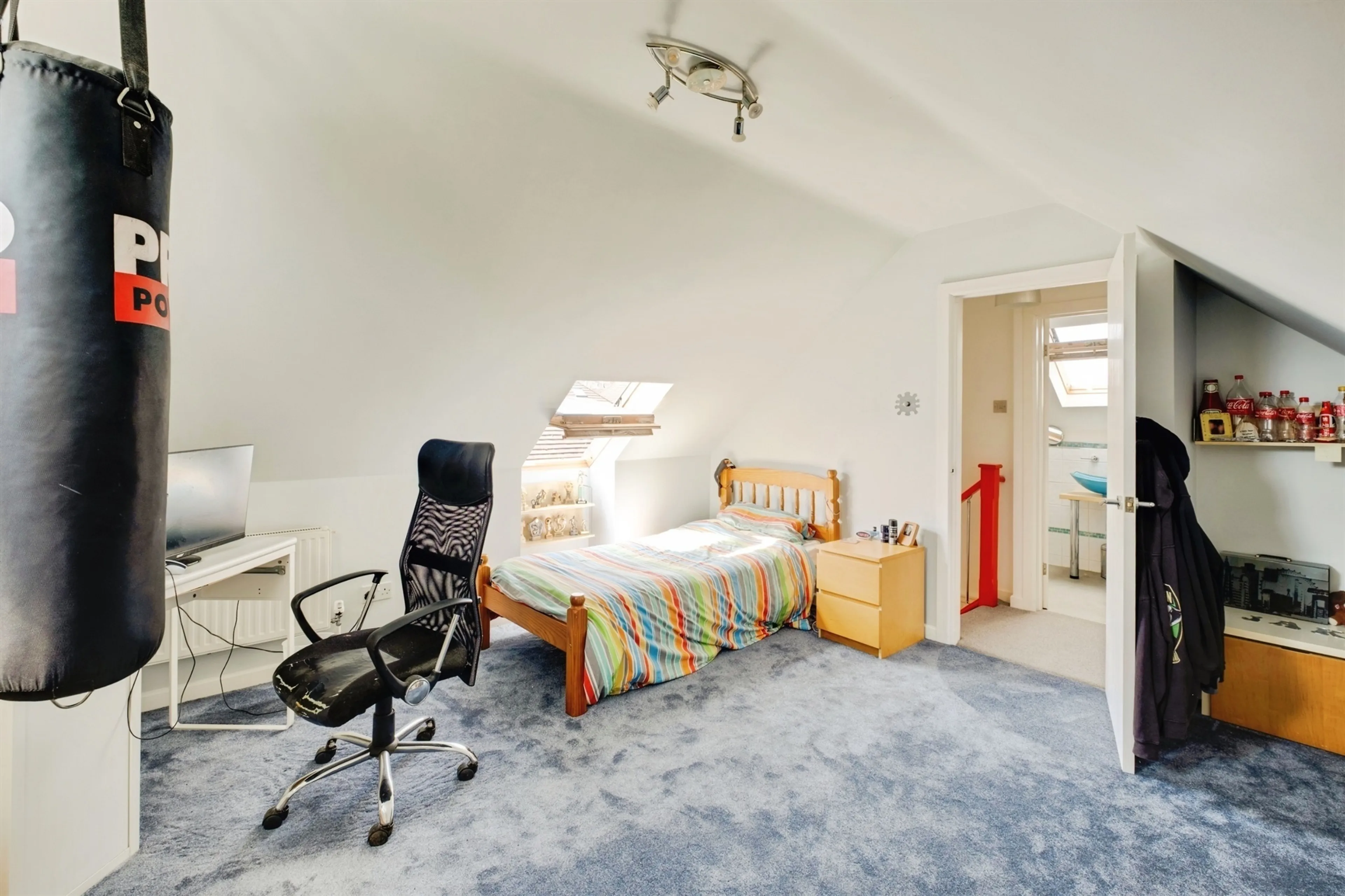Property photo 8