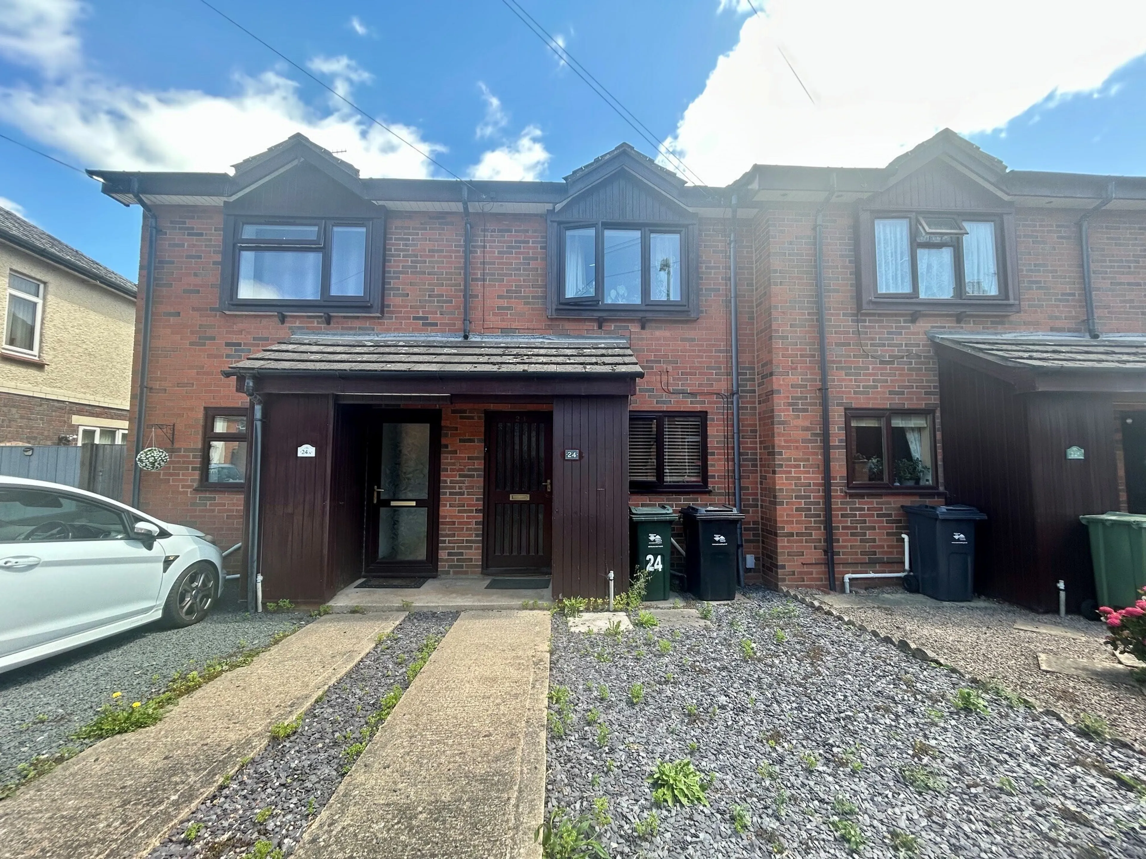 Property photo 0