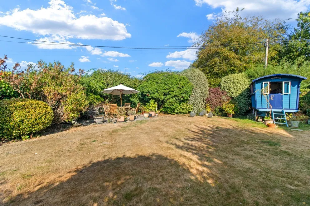 Property carousel item 19