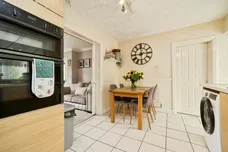 Hope Avenue, Shipley