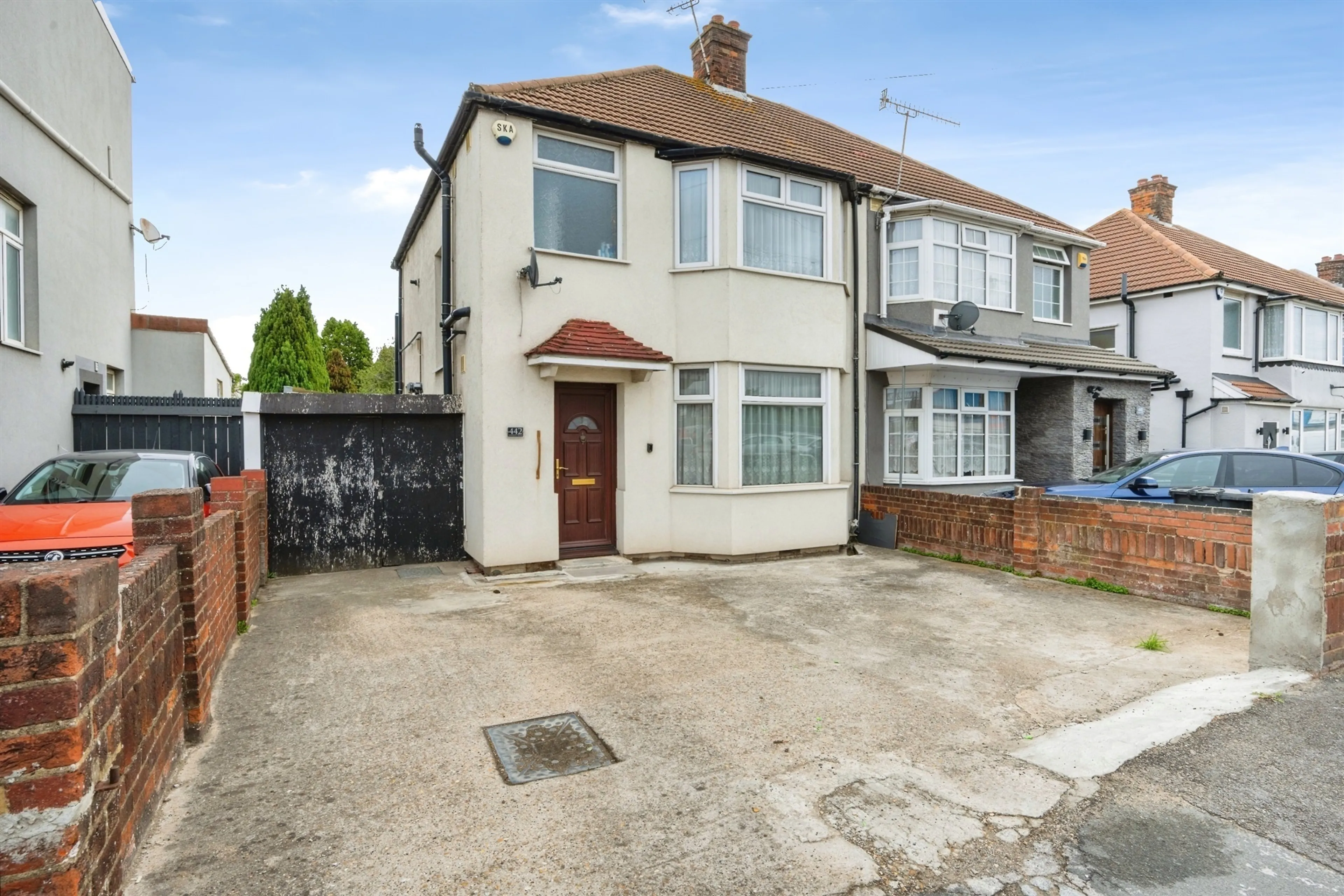 Property photo 0