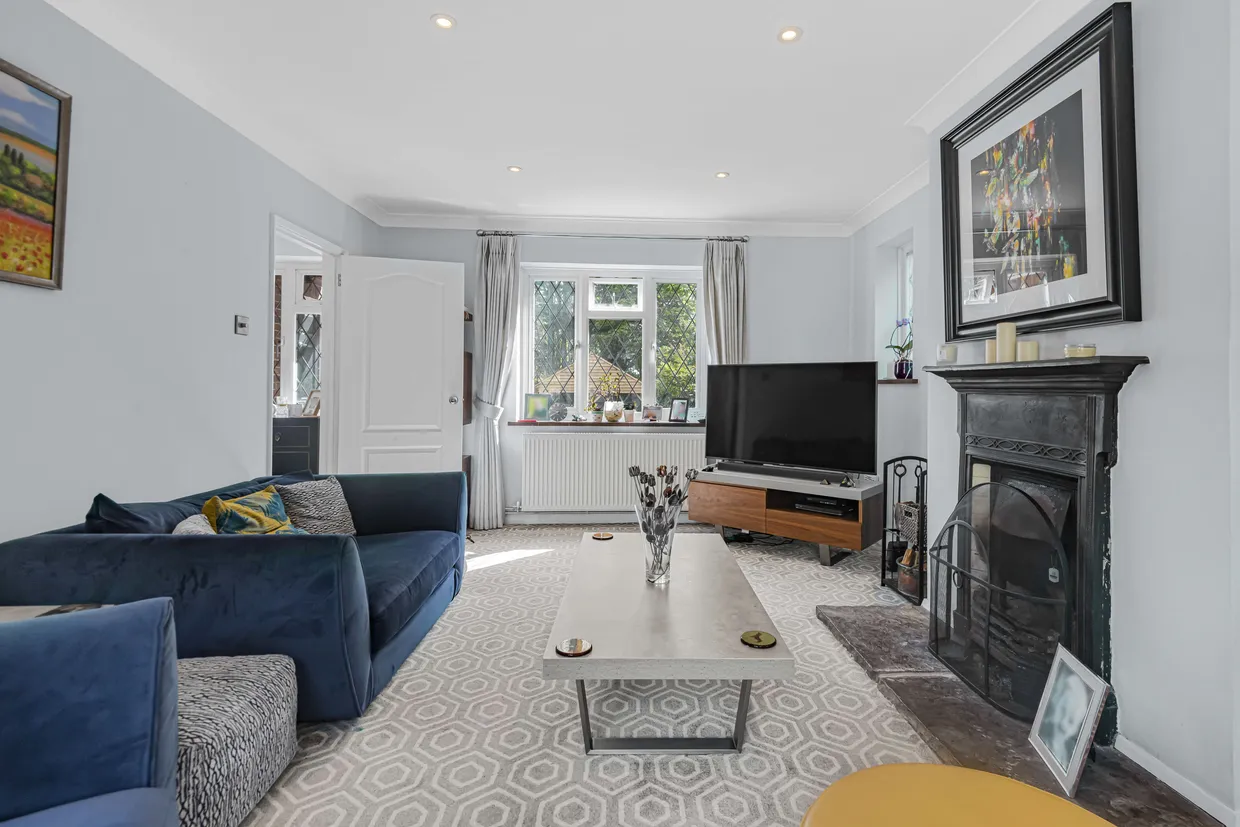 Tylers Green, Cuckfield, RH17 photo 5