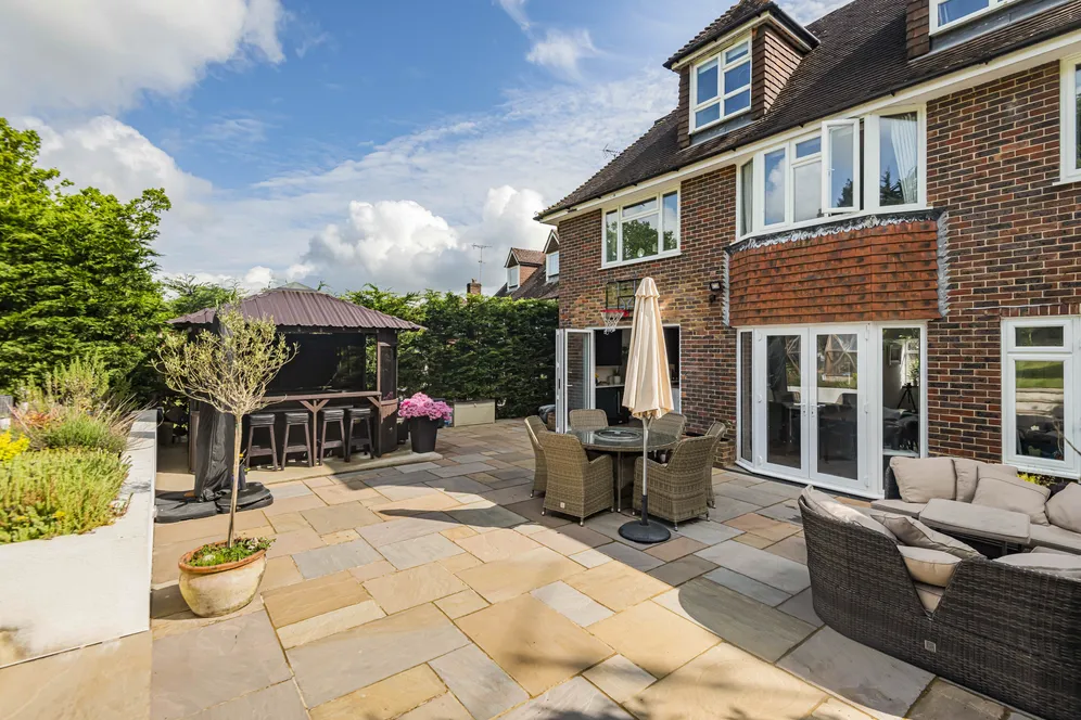 Tylers Green, Cuckfield, RH17 photo 12