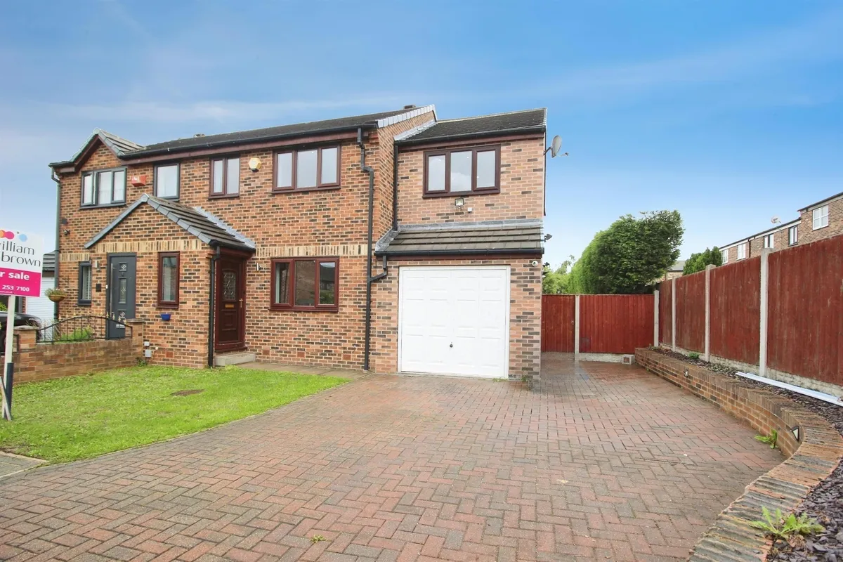Springwell Court, Tingley, Wakefield