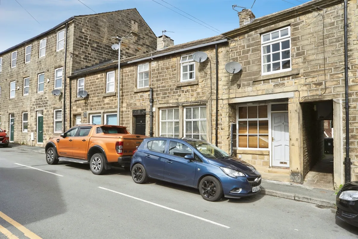 Mill Street, Cullingworth, BRADFORD