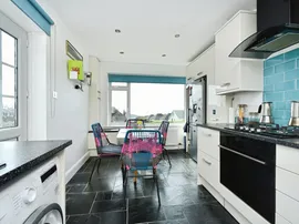 Nutley Avenue, Saltdean, Brighton thumb 3