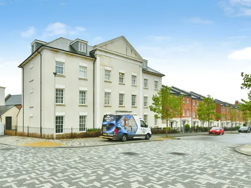 Aquila Drive, Sherford, Plymouthphoto